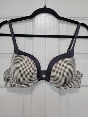 Victoria's Secret Houndstooth Plunge Push Up Bra